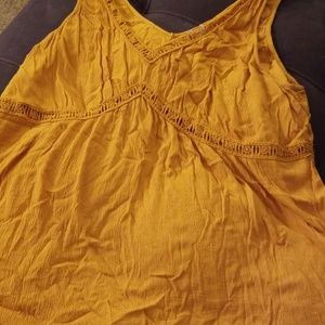 Sleeveless mustard top
